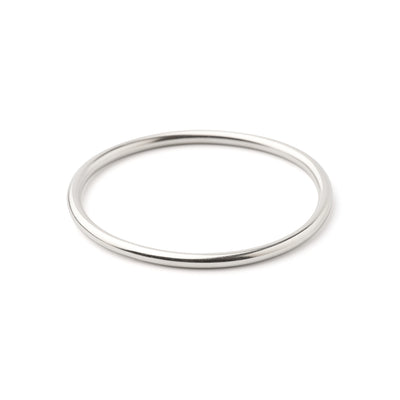 An alternate angle image of the Everyday Bangle made with round wire